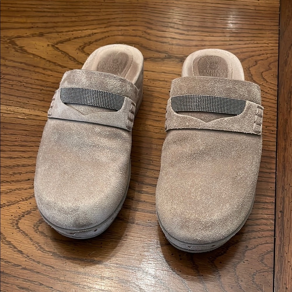 BRUNELLO CUCINELLI
Monili Suede Clogs, size 37‎ - Picture 2 of 15